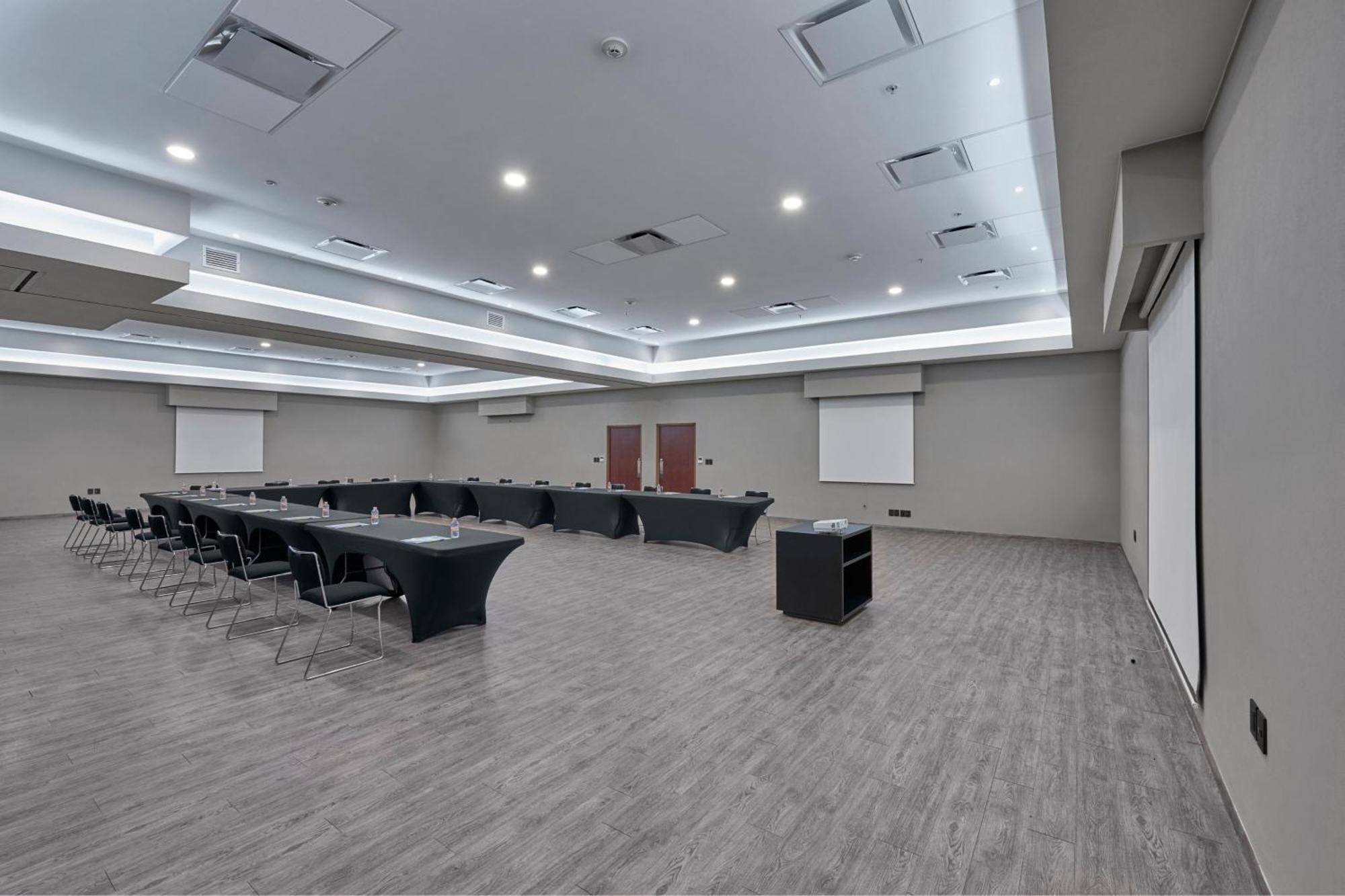 City Express By Marriott Queretaro Exterior photo